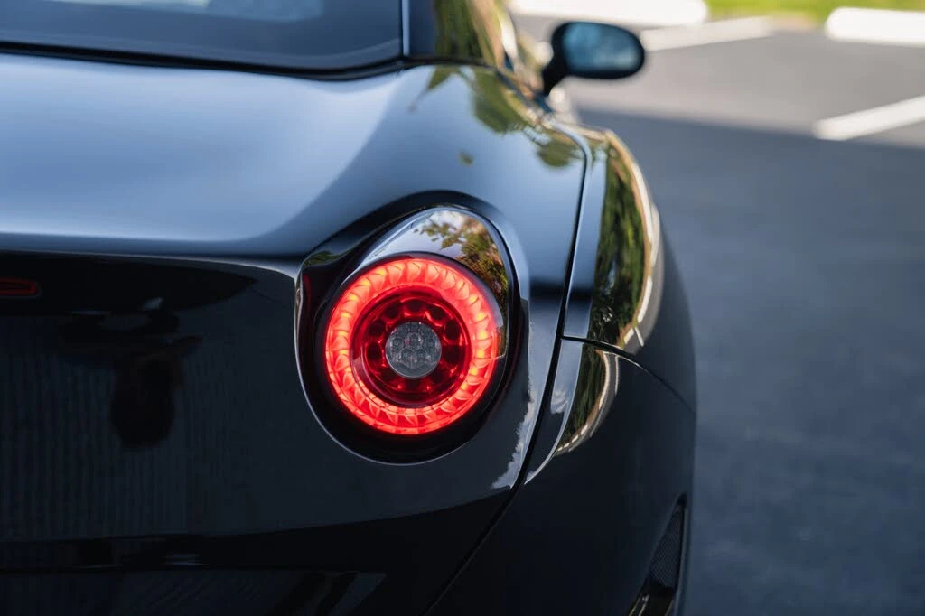 2017 Ferrari California T - Image 29 of 31