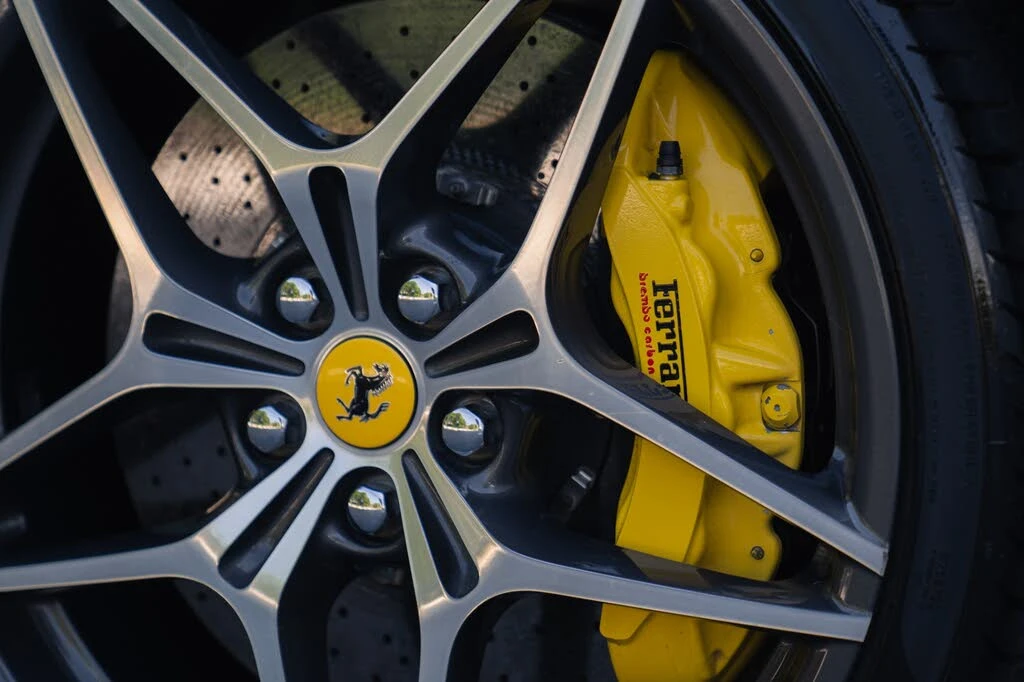 2017 Ferrari California T - Image 19 of 31