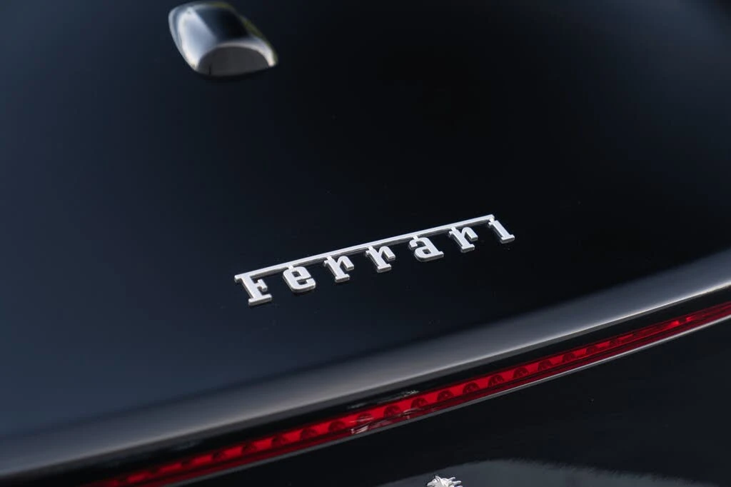2017 Ferrari California T - Image 27 of 31