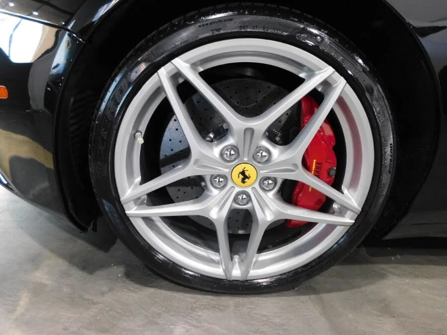2017 Ferrari California T - Image 29 of 29