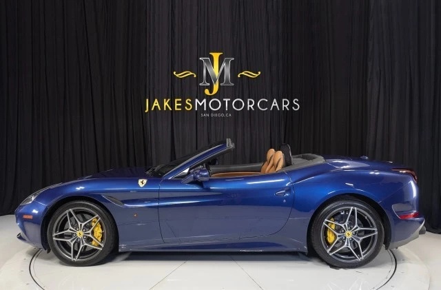 2017 Ferrari California T - Image 2 of 24