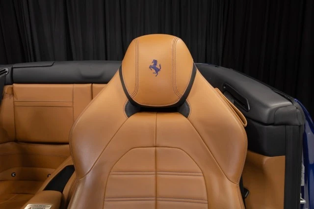 2017 Ferrari California T - Image 22 of 24