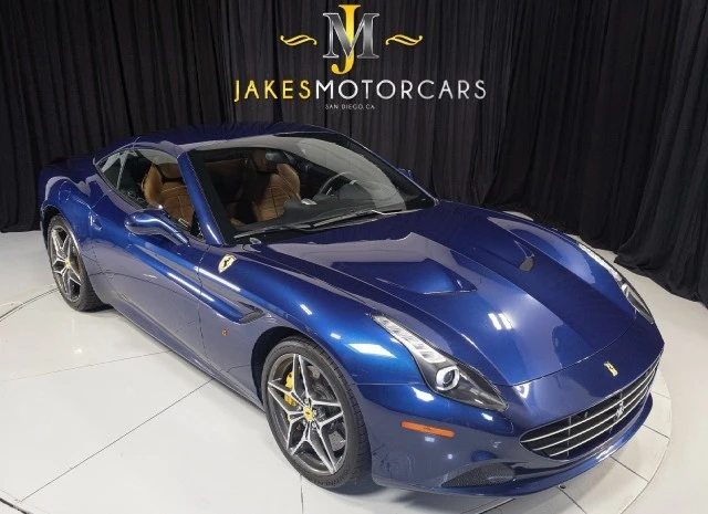 2017 Ferrari California T - Image 16 of 24