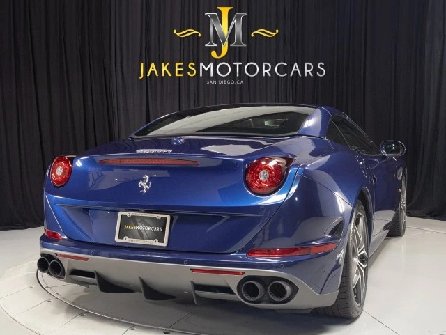 2017 Ferrari California T - Image 13 of 24