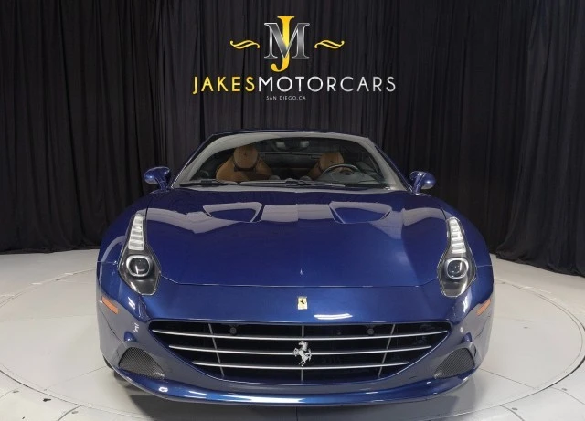 2017 Ferrari California T - Image 18 of 24