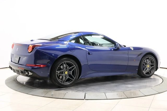 2017 Ferrari California T - Image 7 of 21