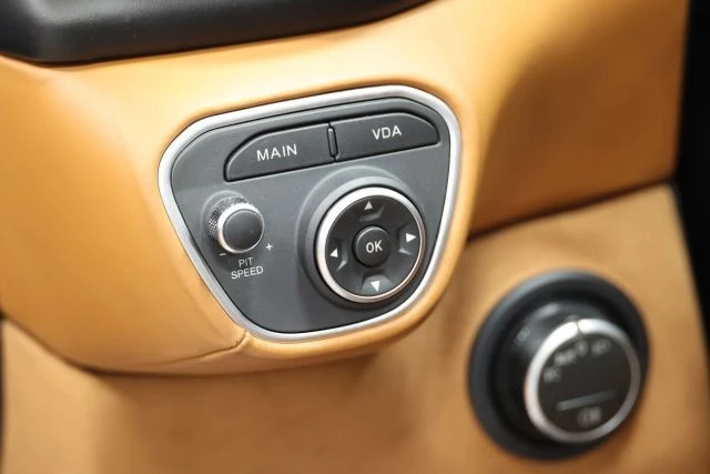 2017 Ferrari California T - Image 29 of 31