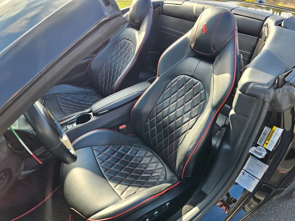2017 Ferrari California T - Image 14 of 19