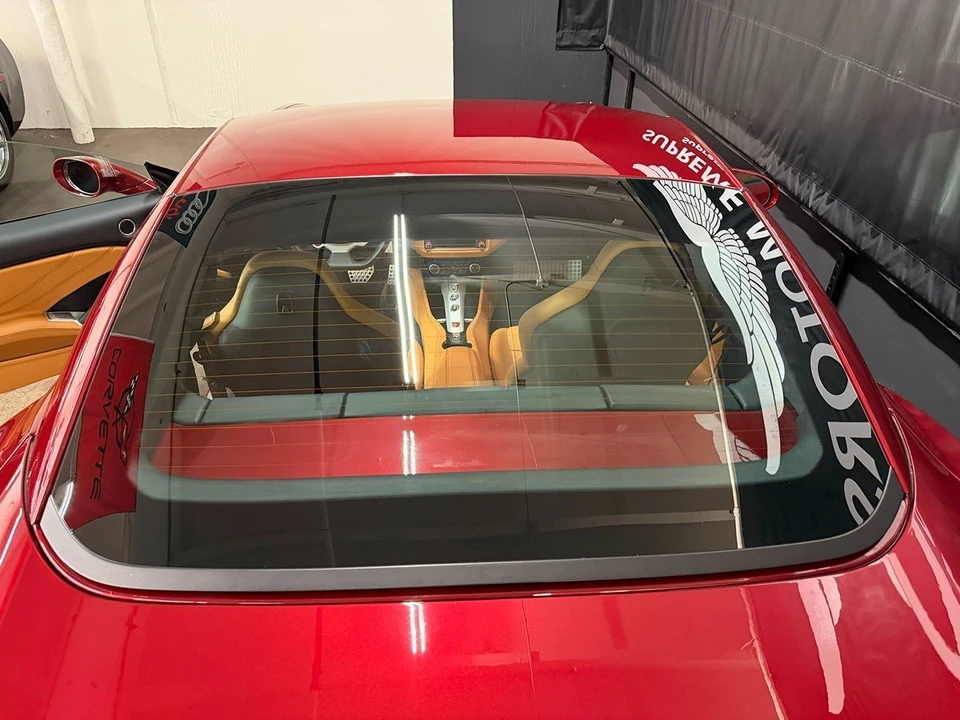 2017 Ferrari California T - Image 13 of 21