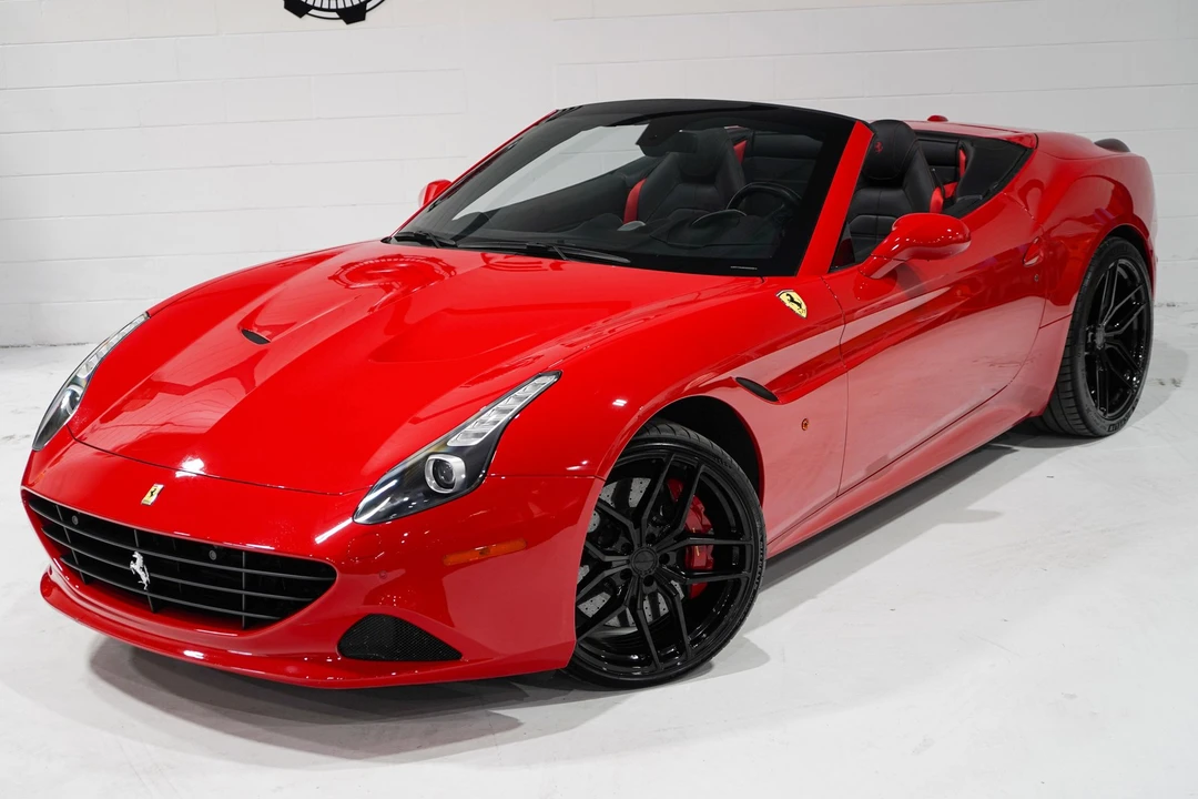 2017 Ferrari California T - Image 31 of 31