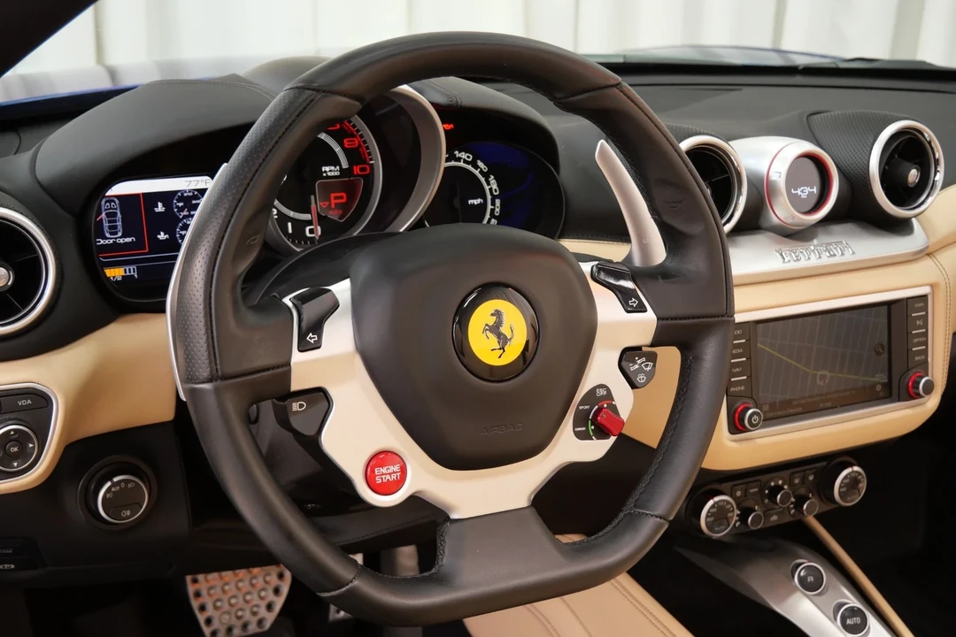 2017 Ferrari California T - Image 15 of 21