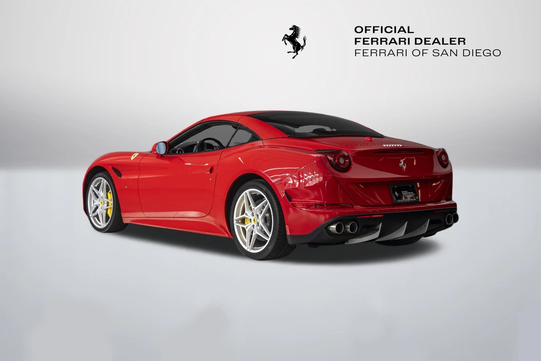 2017 Ferrari California T - Image 11 of 31
