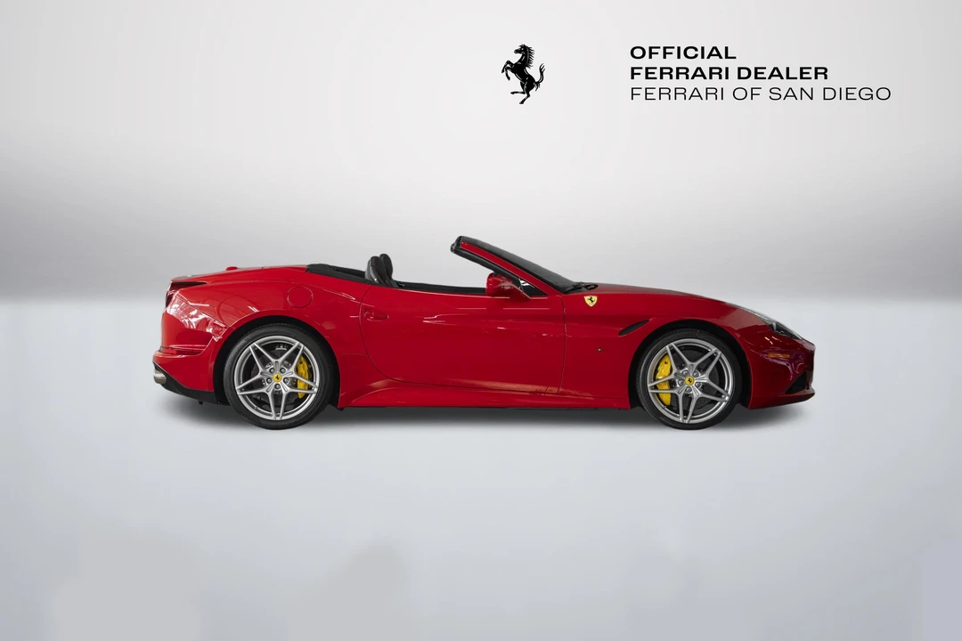 2017 Ferrari California T - Image 6 of 31