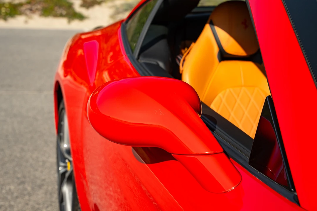 2017 Ferrari California T - Image 28 of 31