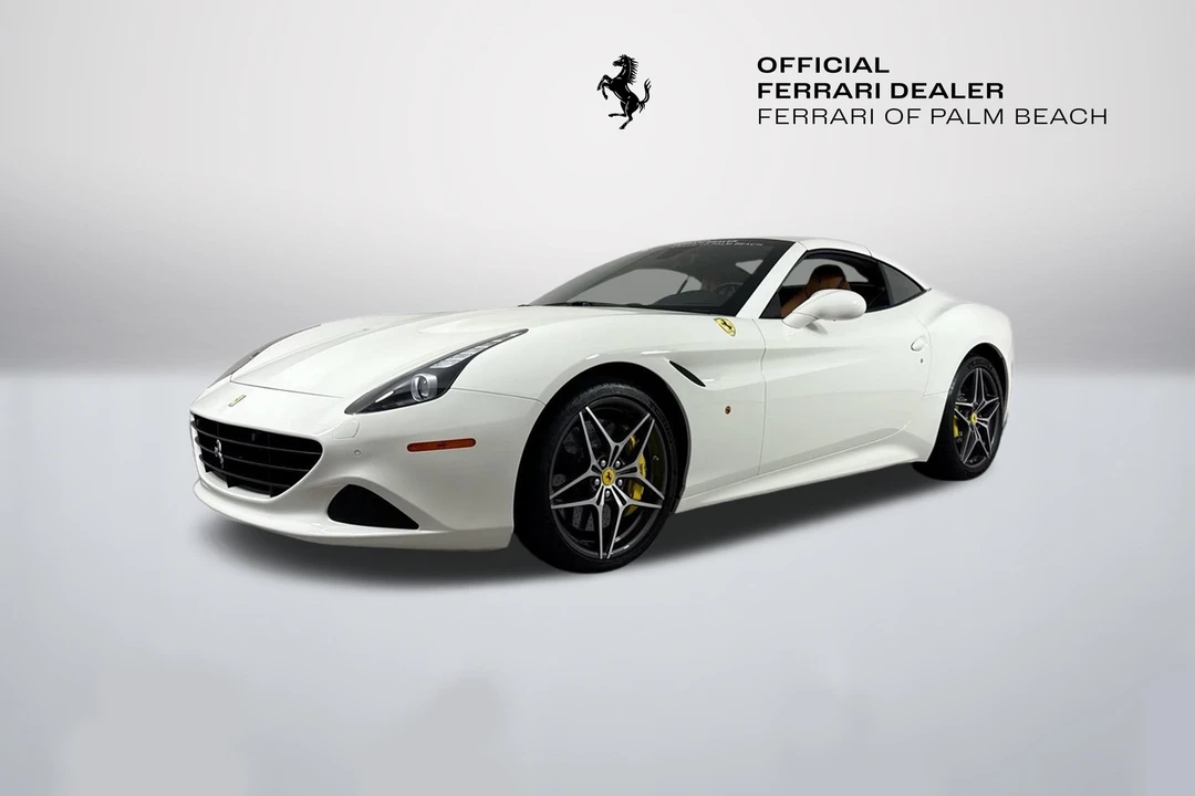 2017 Ferrari California T - Image 3 of 31