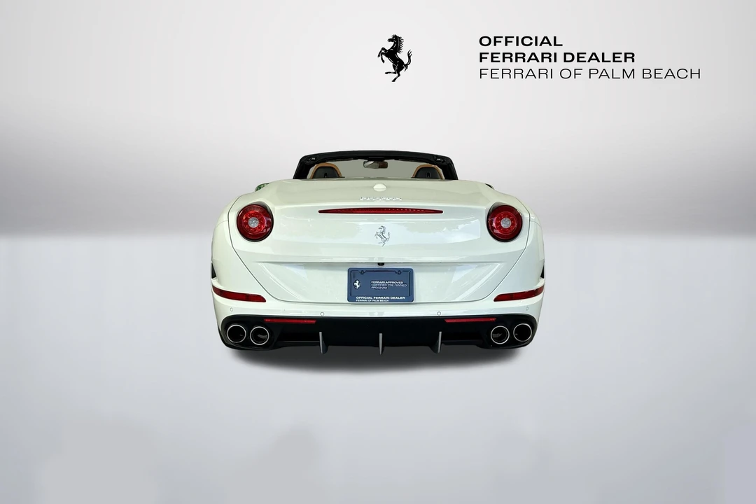 2017 Ferrari California T - Image 6 of 31