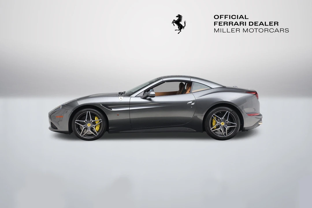 2017 Ferrari California T - Image 11 of 31