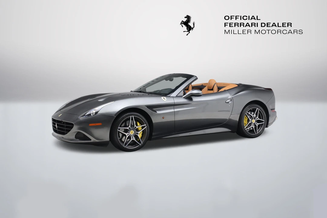 2017 Ferrari California T - Image 2 of 31