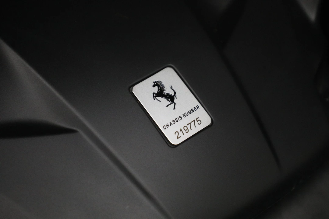 2017 Ferrari California T - Image 29 of 31