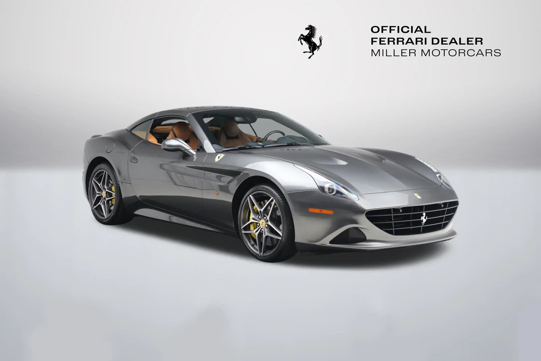 2017 Ferrari California T - Image 14 of 31