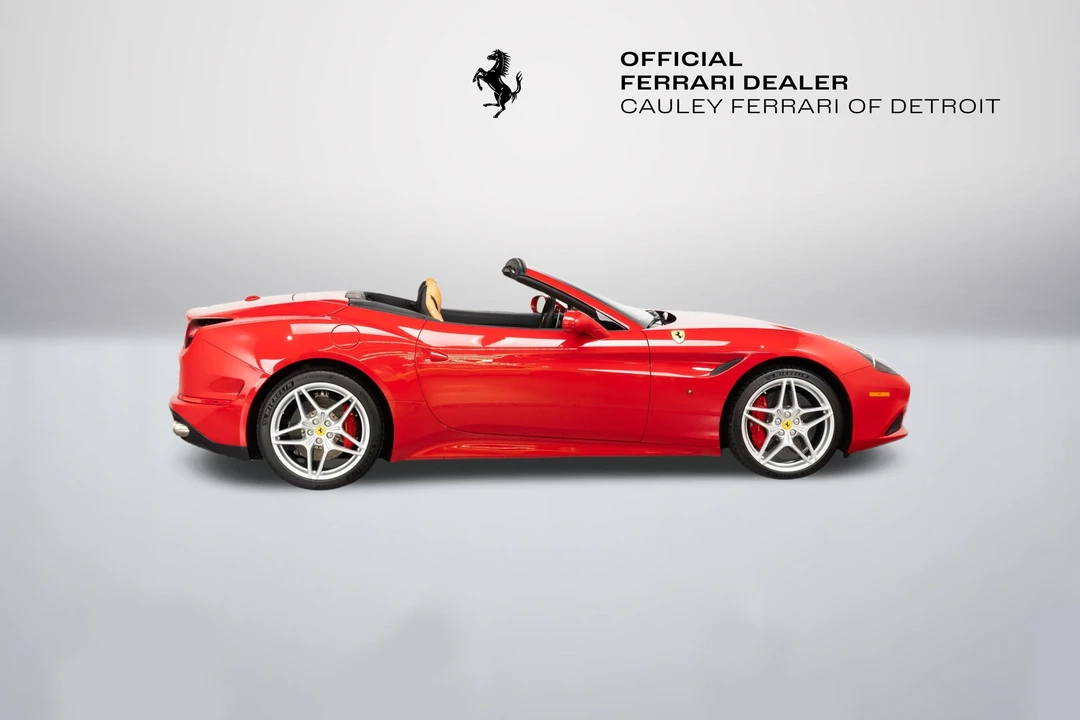 2017 Ferrari California T - Image 9 of 31