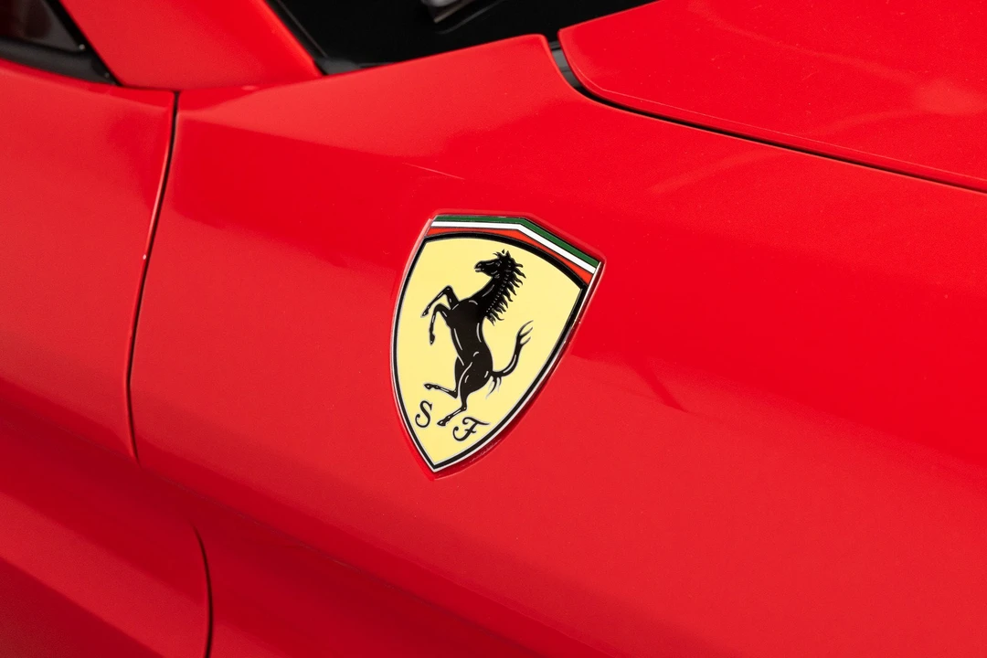 2017 Ferrari California T - Image 30 of 31