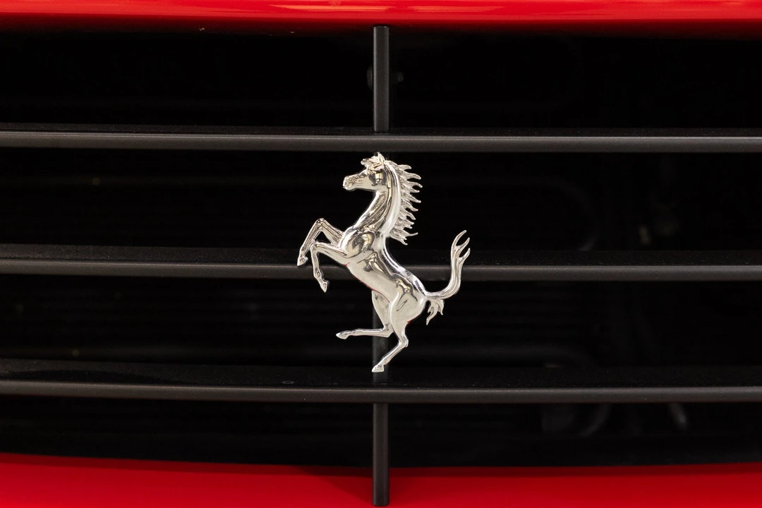 2017 Ferrari California T - Image 27 of 31