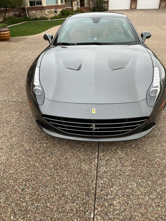 2017 Ferrari California T - Image 3 of 11