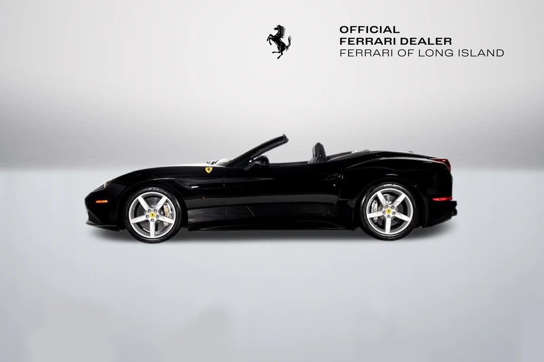 2017 Ferrari California T - Image 2 of 31