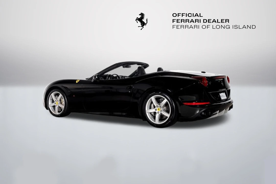 2017 Ferrari California T - Image 7 of 31
