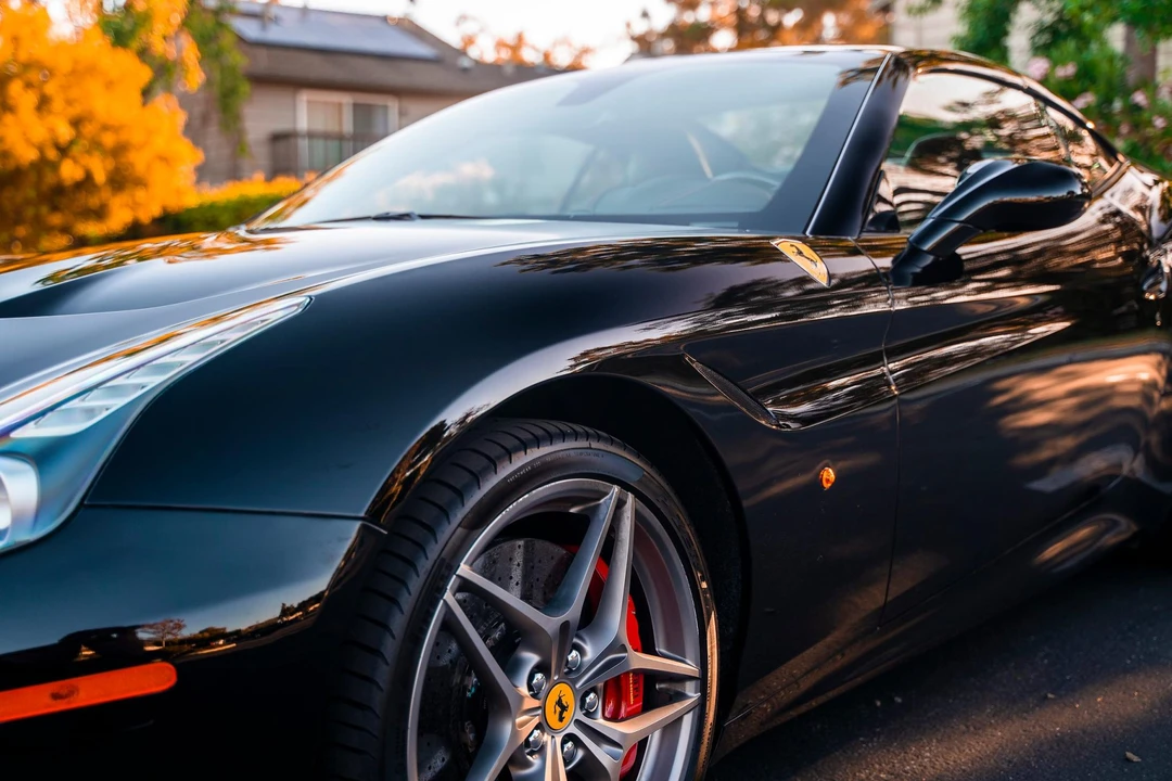 2017 Ferrari California T - Image 28 of 31