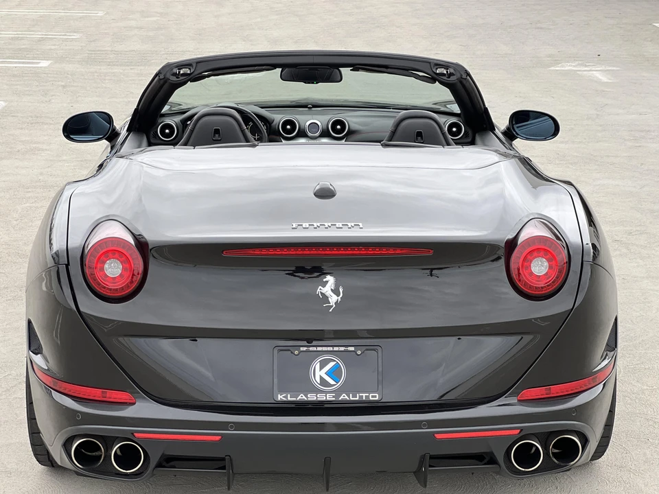 2017 Ferrari California T - Image 13 of 31