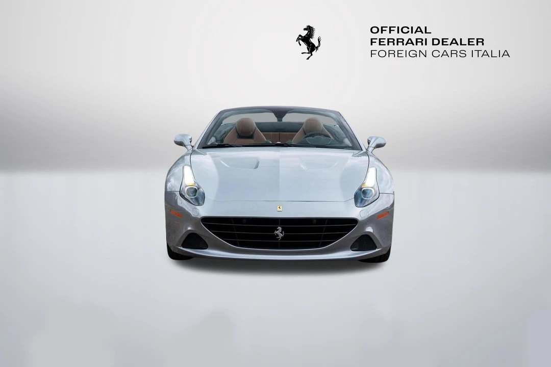 2017 Ferrari California T - Image 7 of 31