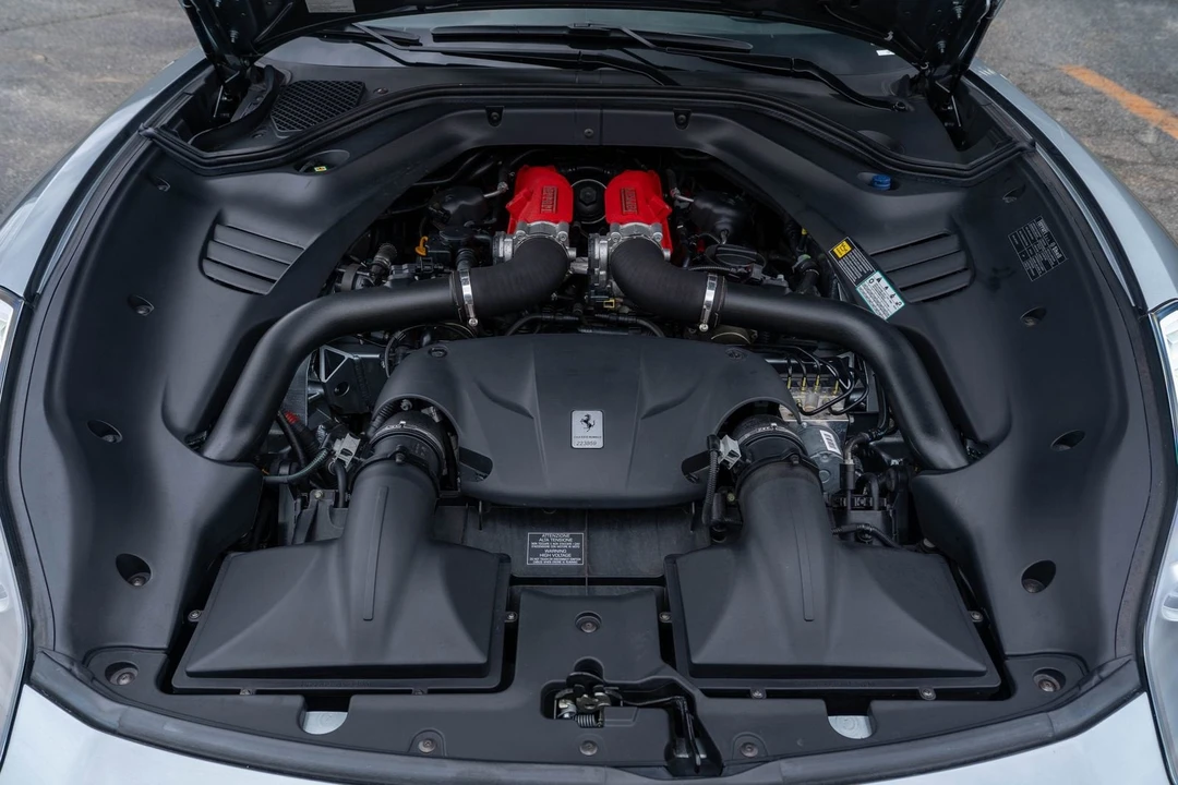 2017 Ferrari California T - Image 23 of 31