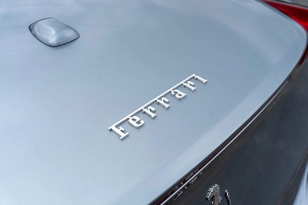 2017 Ferrari California T - Image 16 of 31