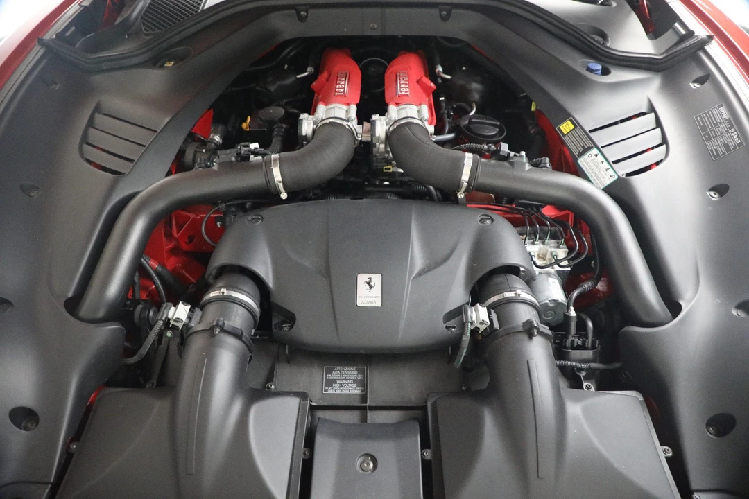 2017 Ferrari California T - Image 28 of 31