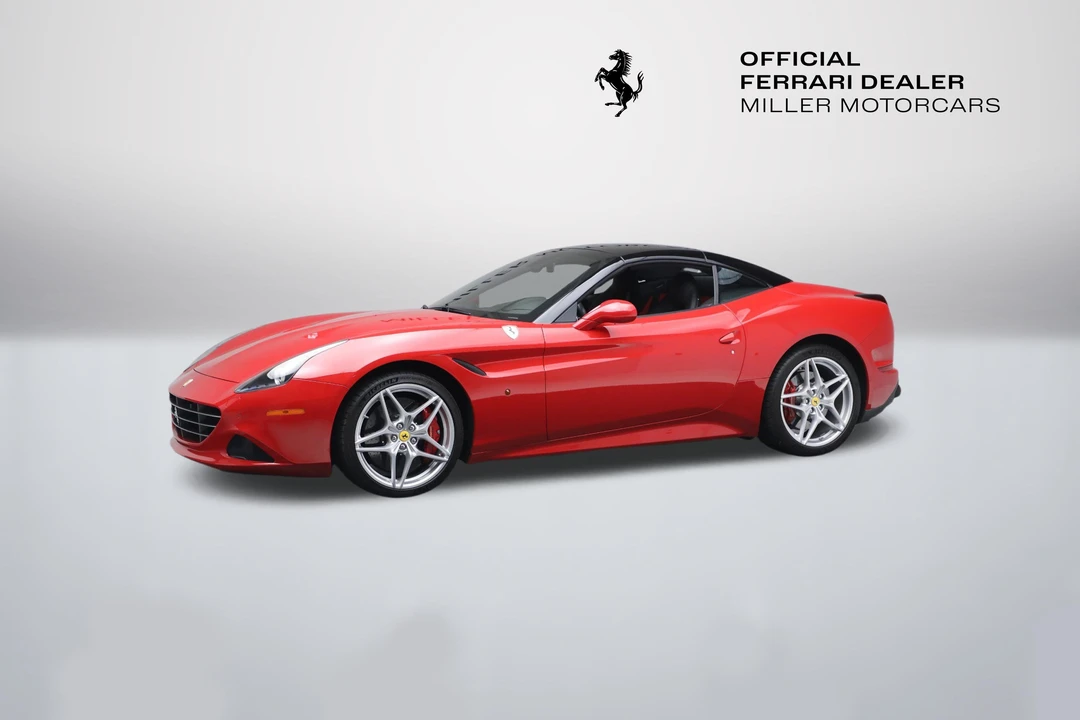 2017 Ferrari California T - Image 30 of 31