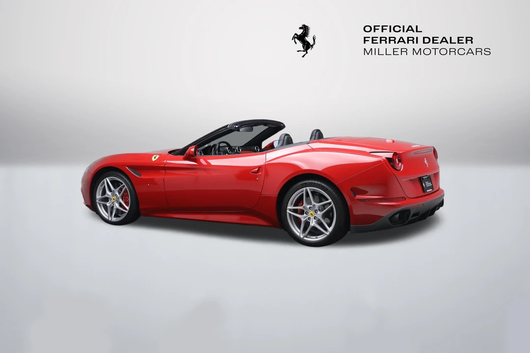 2017 Ferrari California T - Image 4 of 31