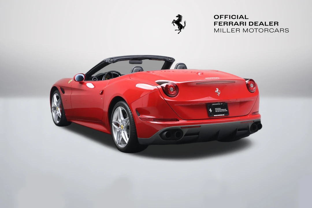 2017 Ferrari California T - Image 5 of 31