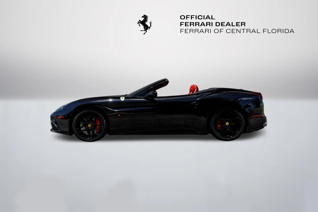 2017 Ferrari California T - Image 2 of 31