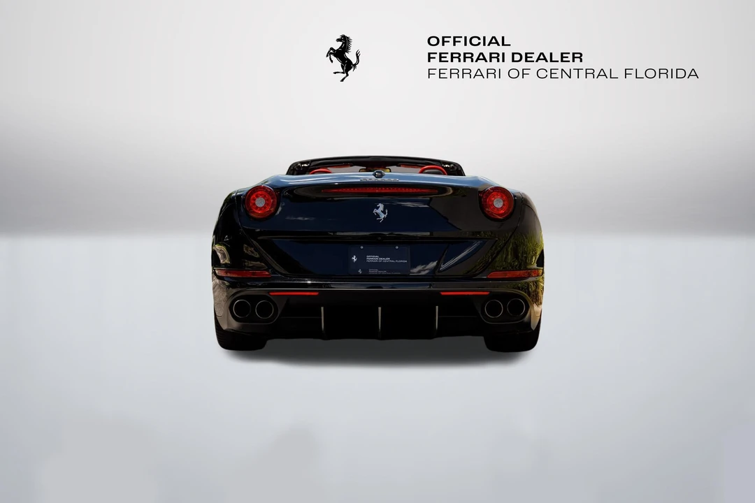2017 Ferrari California T - Image 4 of 31