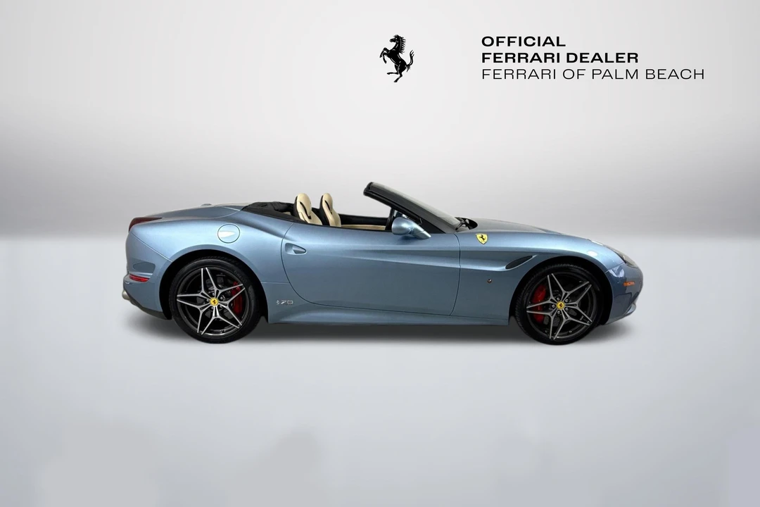 2017 Ferrari California T - Image 8 of 31