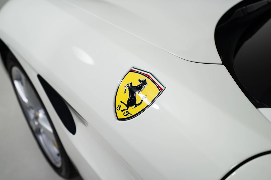 2017 Ferrari California T - Image 17 of 31
