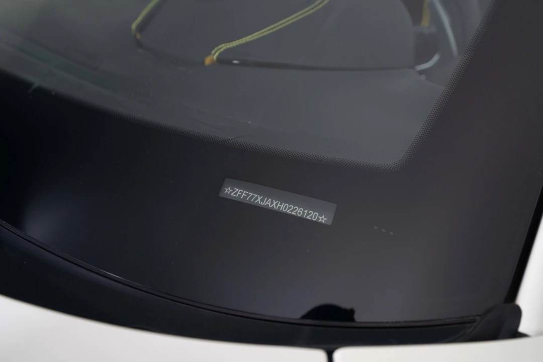 2017 Ferrari California T - Image 23 of 31