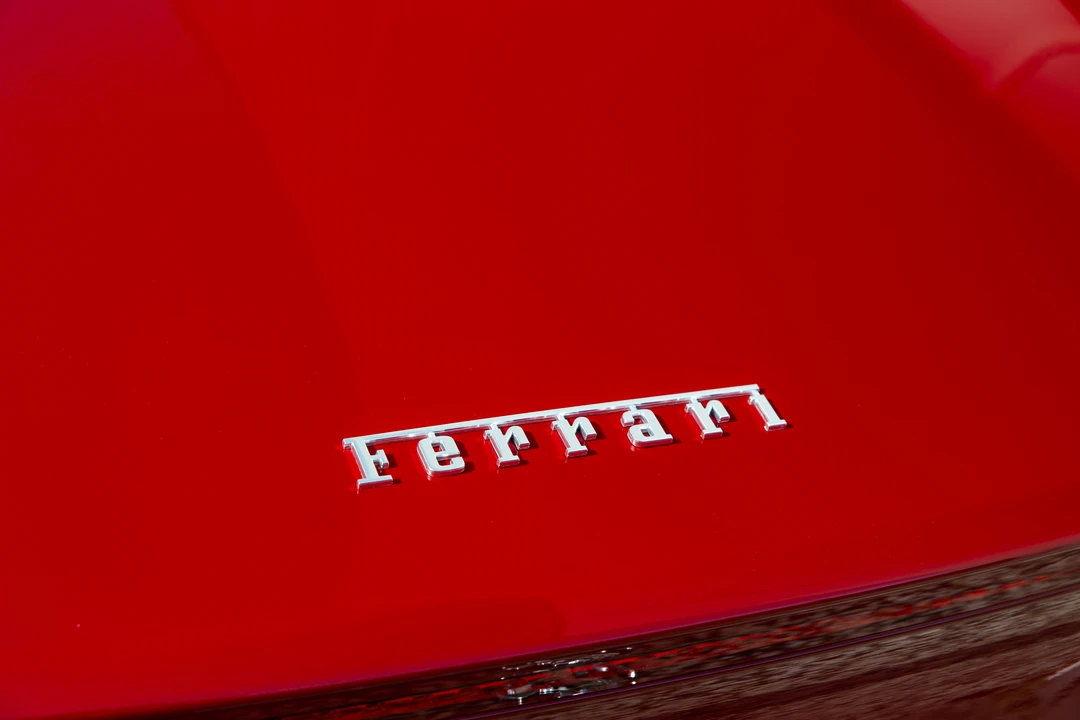 2017 Ferrari California T - Image 19 of 31