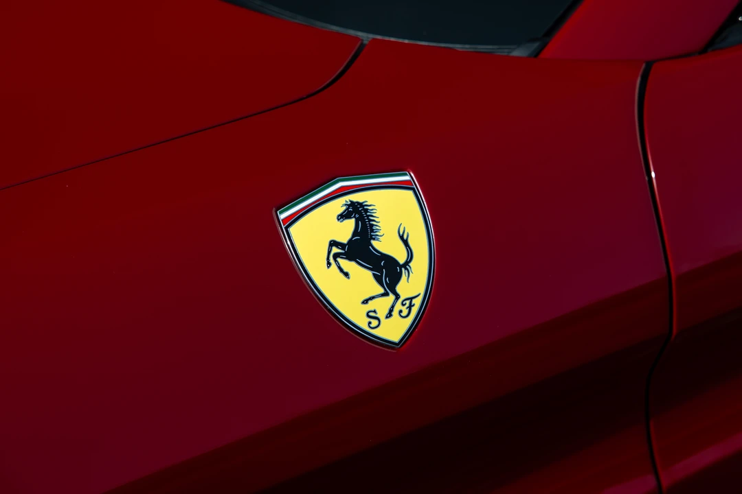 2017 Ferrari California T - Image 28 of 31