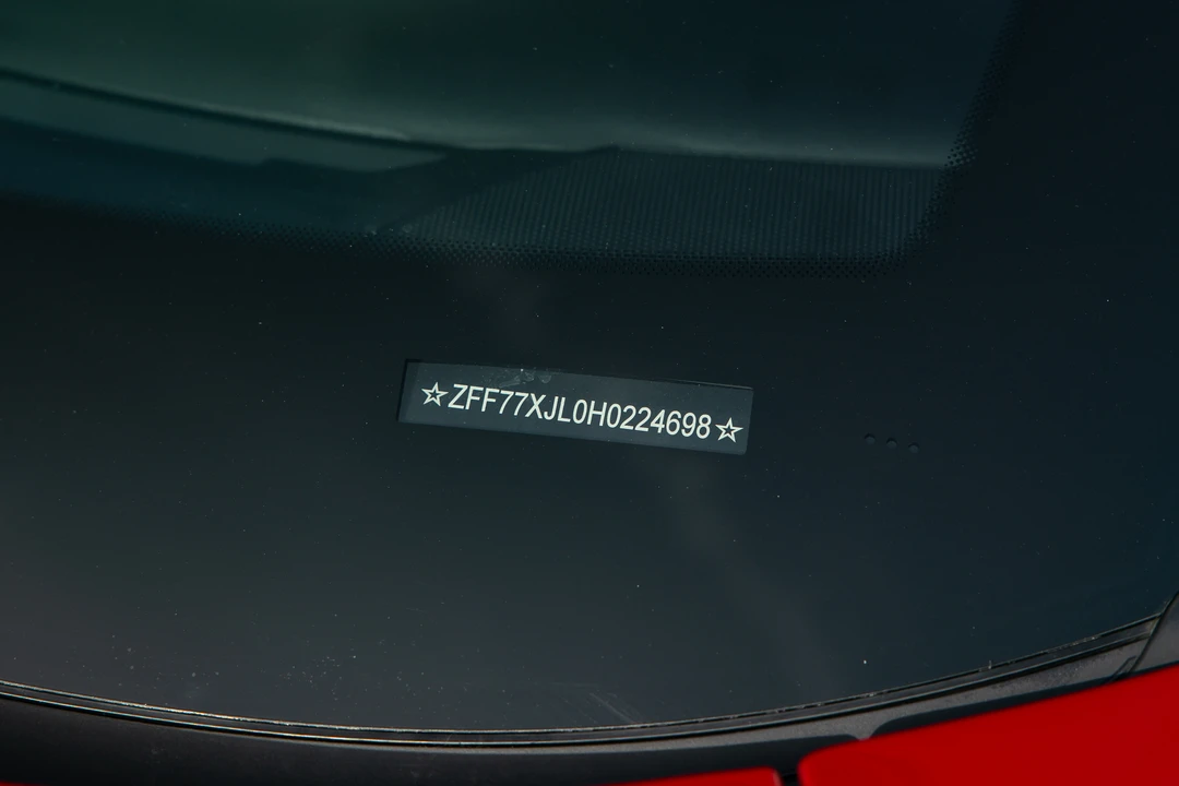 2017 Ferrari California T - Image 30 of 31