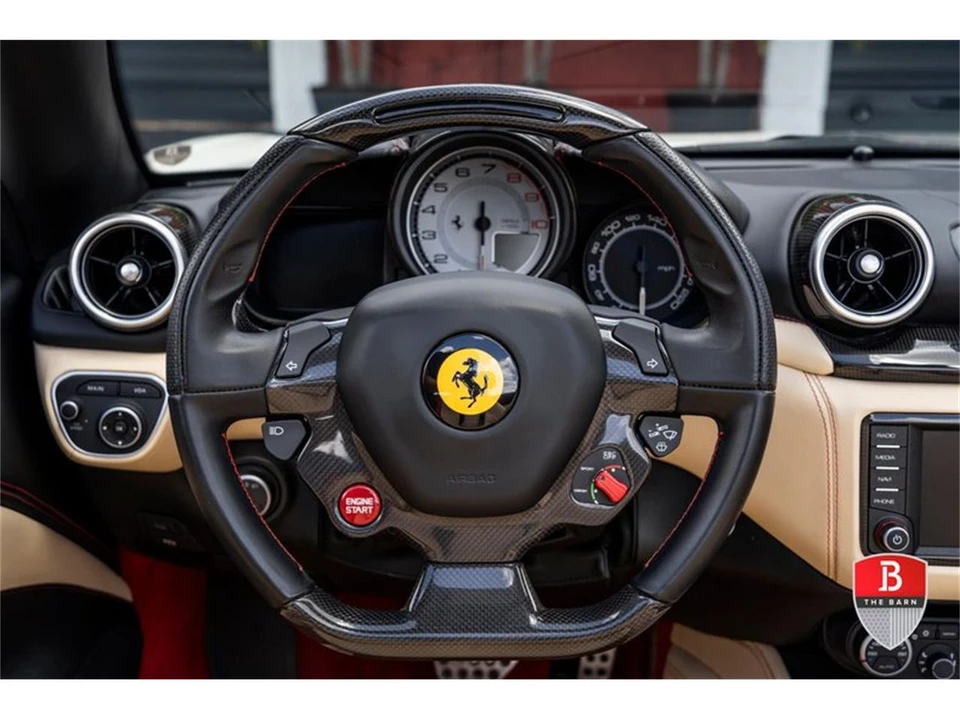 2017 Ferrari California T - Image 31 of 31