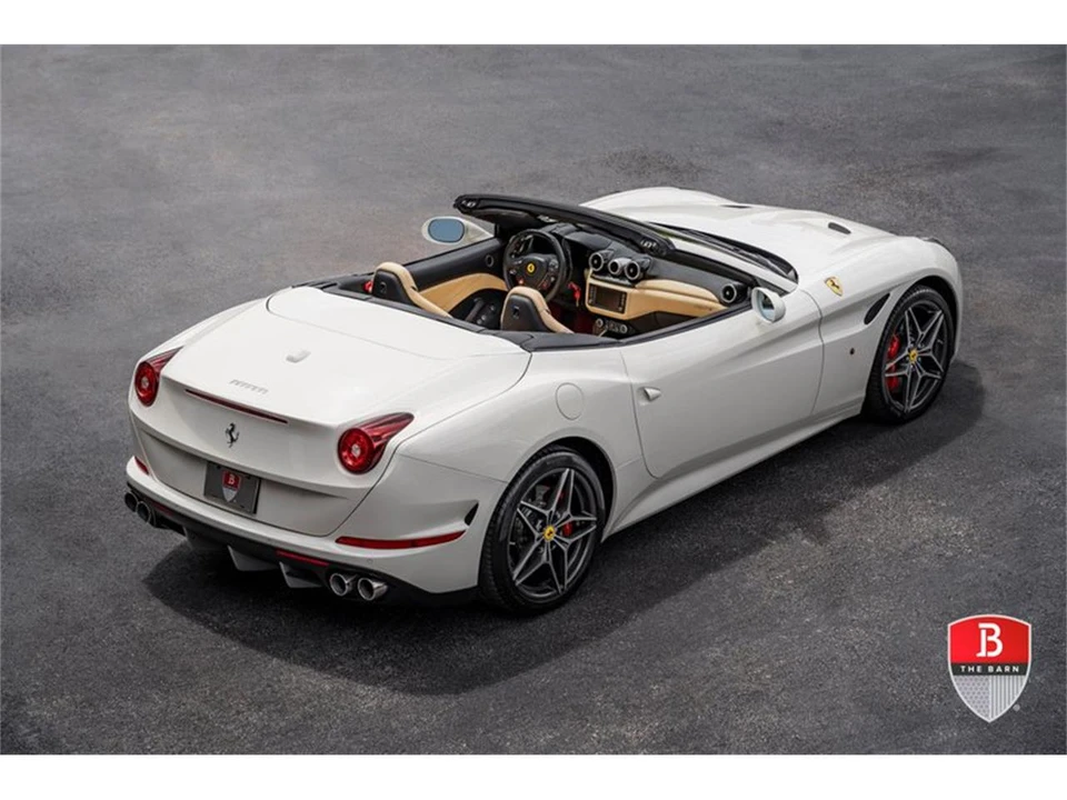 2017 Ferrari California T - Image 3 of 31