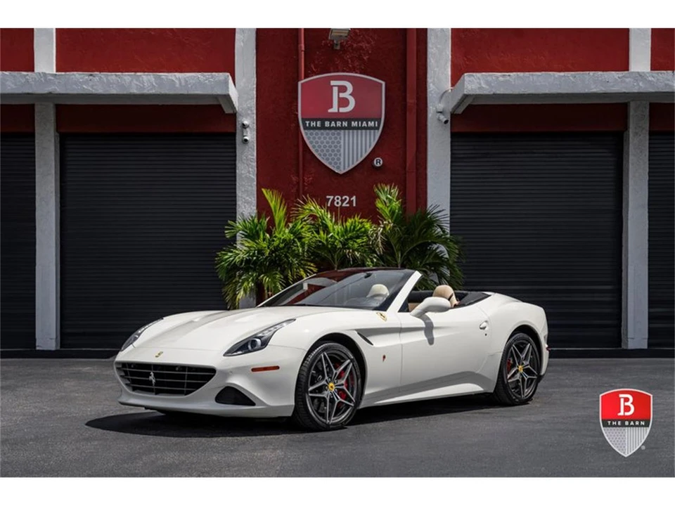 2017 Ferrari California T - Image 5 of 31